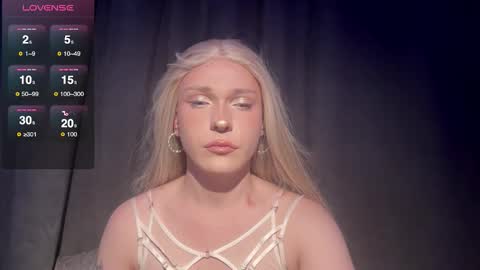 Snapshot of alena_dubai chatting on 03/16/26, 05:44 ALENA INDEPENDENT MODEL online show from 03/16/26, 05:44