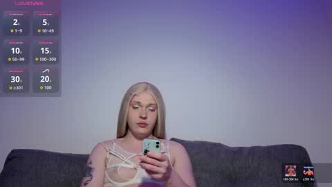 Snapshot of alena_dubai chatting on 04/03/26, 04:43 ALENA INDEPENDENT MODEL online show from 04/03/26, 04:43