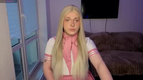 Snapshot of alena_dubai chatting on 04/26/26, 05:05 ALENA INDEPENDENT MODEL online show from 04/26/26, 05:05