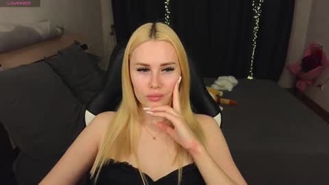 Alena online show from 03/02/25, 02:43