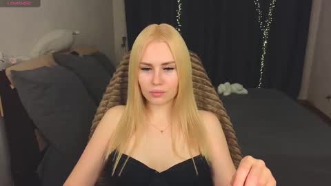 Alena online show from 03/05/25, 04:35