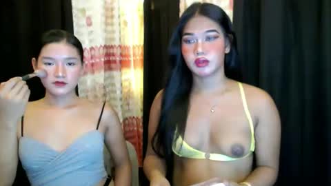 Snapshot of alena_sanggre69 chatting on 12/14/25, 10:53 Kimmygirl online show from 12/14/25, 10:53