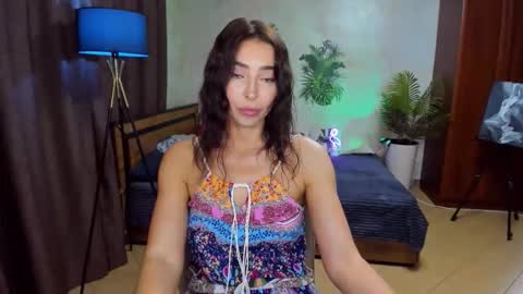 Snapshot of alenacoplan chatting on 09/11/25, 09:26 AlenaCoplan online show from 09/11/25, 09:26