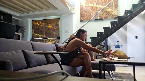 alenart online show from 12/29/24, 07:32