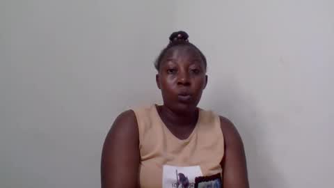 Noreen Kennth and Emilly online show from 02/05/25, 06:59