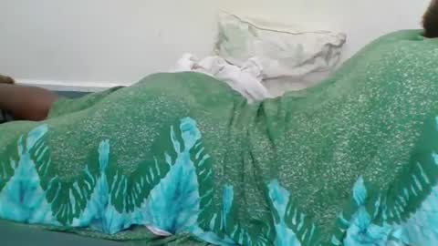 Noreen Kennth and Emilly online show from 02/14/25, 06:19