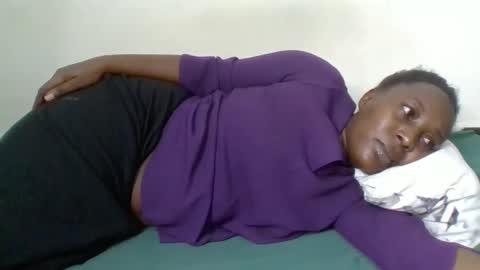 Noreen Kennth and Emilly online show from 02/25/25, 09:53