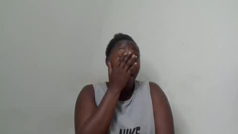 Noreen Kennth and Emilly online show from 03/02/25, 04:50