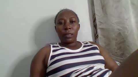 Noreen Kennth and Emilly online show from 09/29/25, 06:13