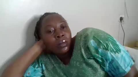 Noreen Kennth and Emilly online show from 02/13/26, 06:53