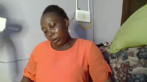 Noreen Kennth and Emilly online show from 04/08/26, 07:52