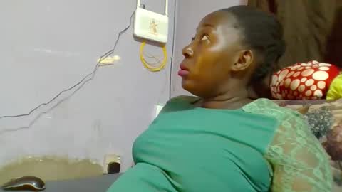 Noreen Kennth and Emilly online show from 04/15/26, 08:10