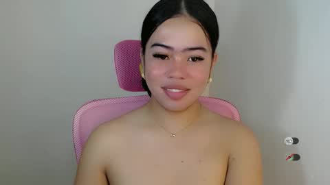 Snapshot of alesha_vibe_me chatting on 05/01/26, 10:20 alesha_vibe_me online show from 05/01/26, 10:20