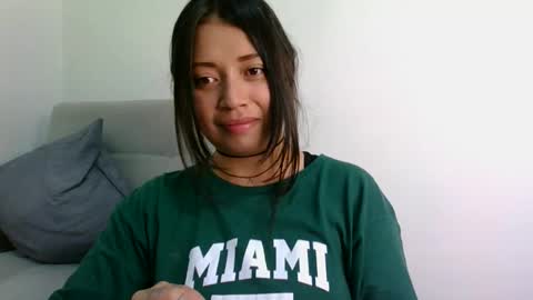 Snapshot of aleska_dollx chatting on 05/03/26, 07:42 QUEEN OFF MILk IM BACK 15 NOV online show from 05/03/26, 07:42