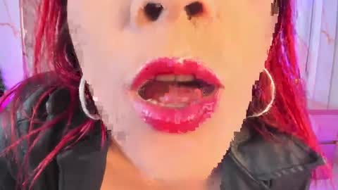 Snapshot of aleskaduth chatting on 12/02/24, 07:03 ALESKADUTH  online show from 12/02/24, 07:03