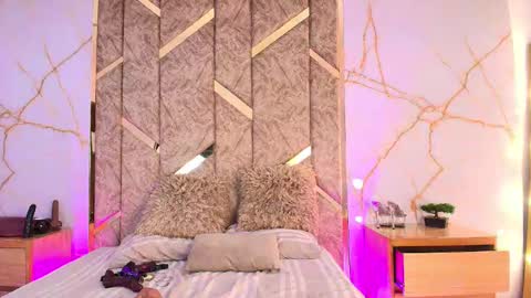 Snapshot of aleskaduth chatting on 02/12/25, 08:59 ALESKADUTH  online show from 02/12/25, 08:59