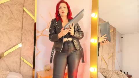 Snapshot of aleskaduth chatting on 10/02/25, 03:46 ALESKADUTH  online show from 10/02/25, 03:46