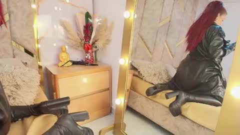 Snapshot of aleskadutth chatting on 03/13/26, 09:16 Aleska online show from 03/13/26, 09:16