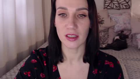 Sandra online show from 12/15/24, 08:52