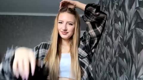 Betty online show from 12/05/25, 11:08