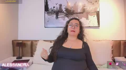 Snapshot of alessandraleroy chatting on 04/20/26, 12:08 Alessandra online show from 04/20/26, 12:08