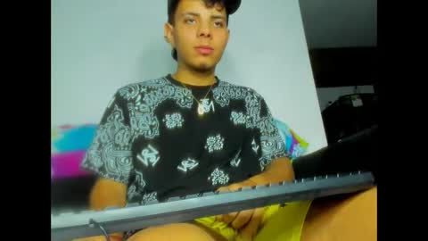 Alessandro online show from 09/19/25, 02:13