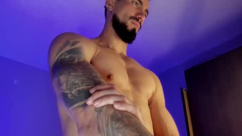 Kciqu3  Independent model online show from 01/26/25, 03:38