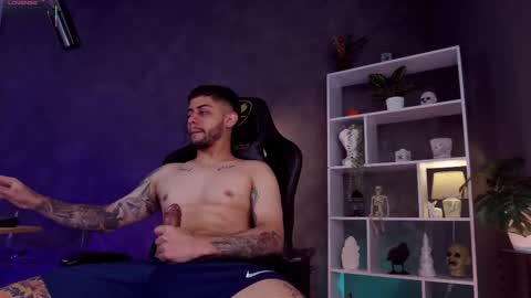 Alessandro INDEPENDENT MODEL online show from 10/16/25, 04:02