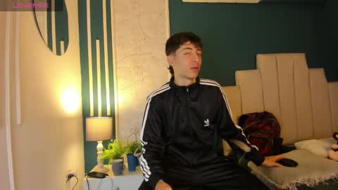 Alessandro Dybala online show from 02/08/25, 11:55