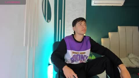 Alessandro Dybala online show from 02/28/25, 11:47