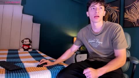 Snapshot of alessandro_dybala chatting on 11/15/25, 12:23 Alessandro Dybala online show from 11/15/25, 12:23