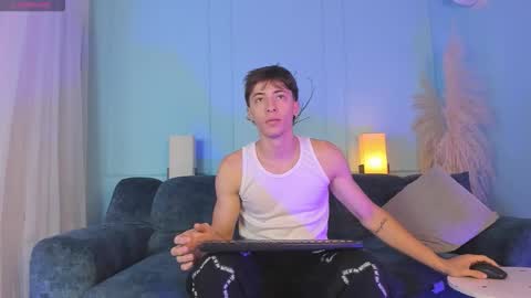 Snapshot of alessandro_dybala chatting on 11/29/25, 12:41 Alessandro Dybala online show from 11/29/25, 12:41