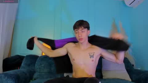 Snapshot of alessandro_dybala chatting on 12/03/25, 12:47 Alessandro Dybala online show from 12/03/25, 12:47