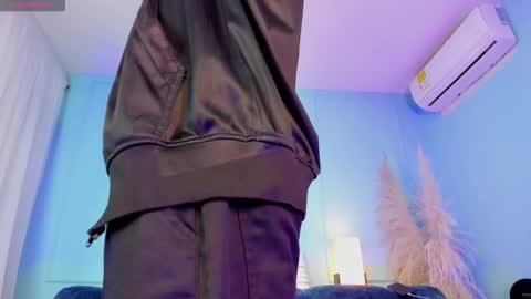 Snapshot of alessandro_dybala chatting on 12/05/25, 12:47 Alessandro Dybala online show from 12/05/25, 12:47