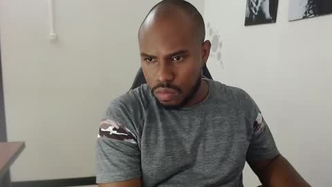 Snapshot of alessandro_hamed chatting on 04/22/26, 05:47 alessandro hamed online show from 04/22/26, 05:47