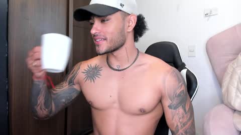 Alessandro Vanni online show from 12/07/24, 01:07