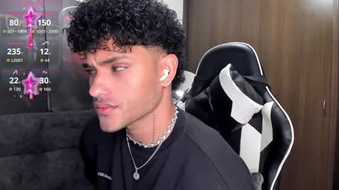 Alessandro Vanni online show from 10/21/25, 02:12