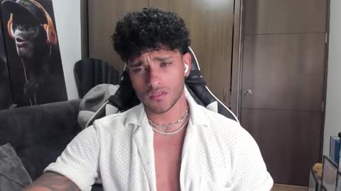 Alessandro Vanni online show from 11/06/25, 02:01