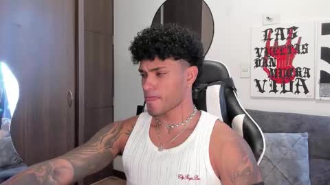 Alessandro Vanni online show from 12/19/25, 02:35