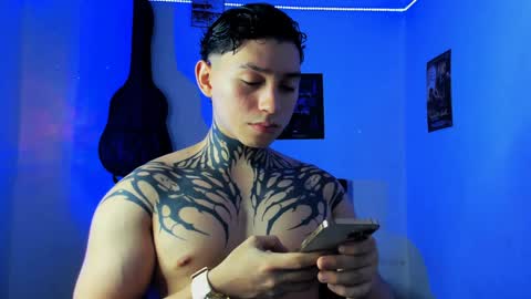 Snapshot of alessandro_wolf chatting on 12/07/24, 11:23 Alessandro online show from 12/07/24, 11:23