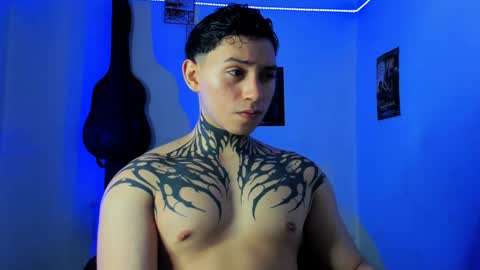 Snapshot of alessandro_wolf chatting on 01/06/25, 12:05 Alessandro online show from 01/06/25, 12:05