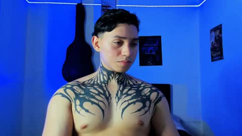 Snapshot of alessandro_wolf chatting on 01/09/25, 12:03 Alessandro online show from 01/09/25, 12:03