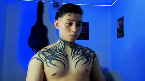 Snapshot of alessandro_wolf chatting on 01/10/25, 11:18 Alessandro online show from 01/10/25, 11:18