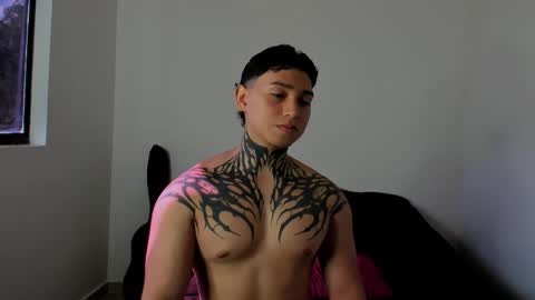 Snapshot of alessandro_wolf chatting on 03/09/26, 01:48 Alessandro online show from 03/09/26, 01:48