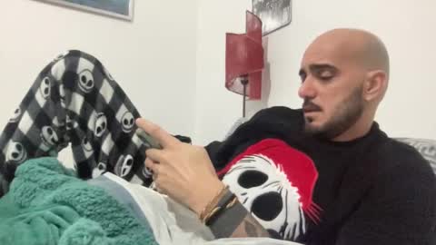 Snapshot of alessandromori91 chatting on 12/14/25, 07:40 alessandromori91 online show from 12/14/25, 07:40