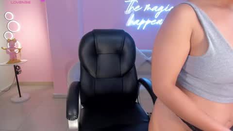 ALESSA ROMERO  online show from 02/26/25, 08:33