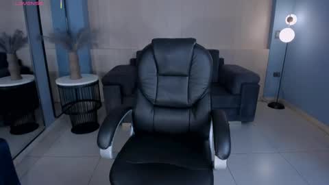 ALESSA ROMERO  online show from 10/04/25, 08:07