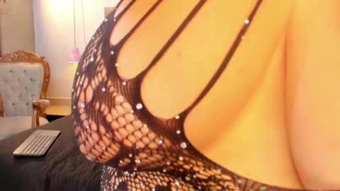 Snapshot of alessia12_ chatting on 09/13/25, 09:14 Alessia online show from 09/13/25, 09:14