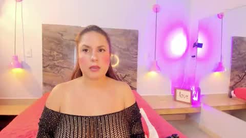 Snapshot of alessia12_ chatting on 10/13/25, 08:42 Alessia online show from 10/13/25, 08:42