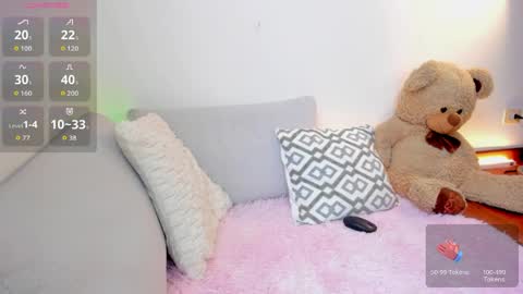 Snapshot of alessia1__ chatting on 04/18/26, 07:18 Alessia online show from 04/18/26, 07:18